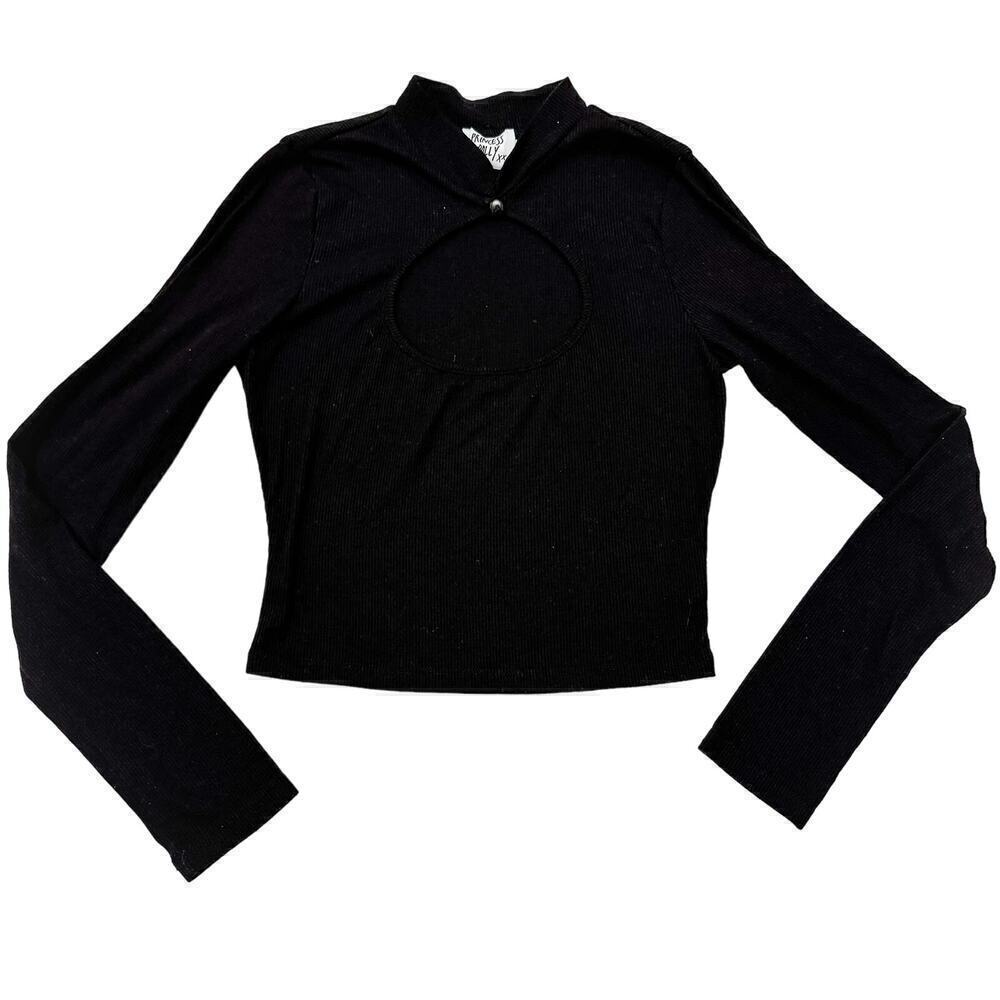 Princess Polly Long Sleeve Circle Cutout Crop Top Size 6